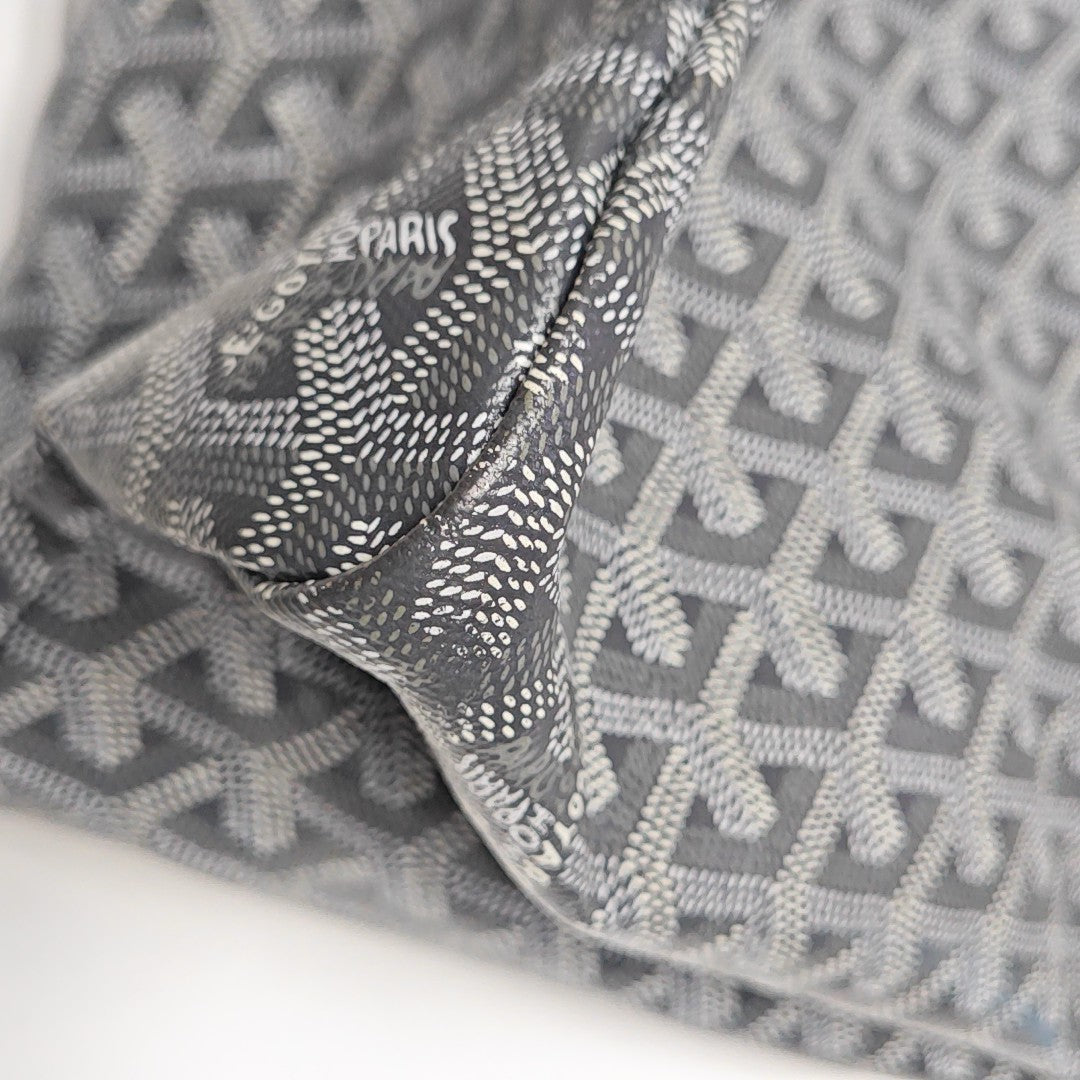 Hobo Coated Canvas Gray