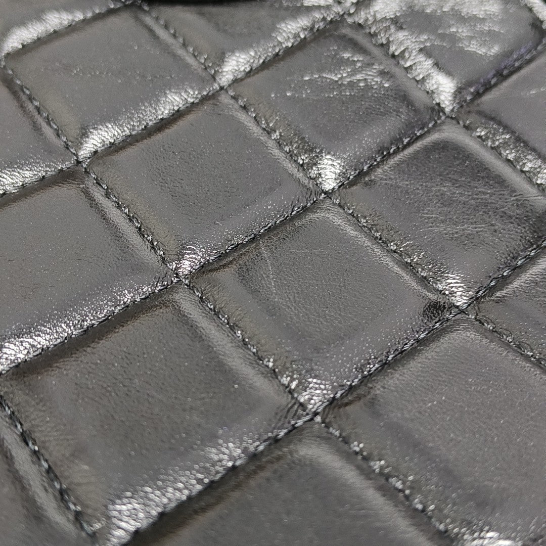 CHANEL 31 Quilted Lambskin Black