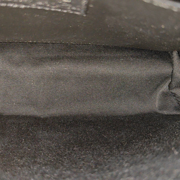 NIKI Small Chevron Calfskin Black