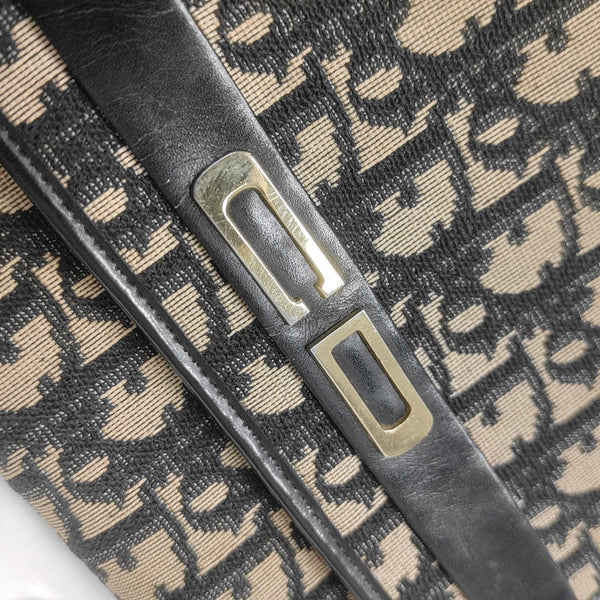 Oblique Canvas Shoulder Bag Beige