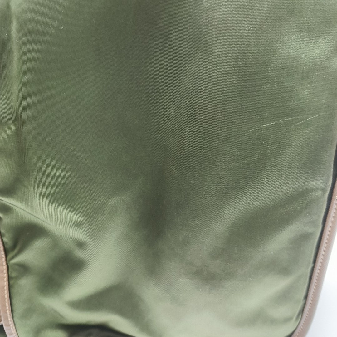 Vela Messenger Bag Nylon Green