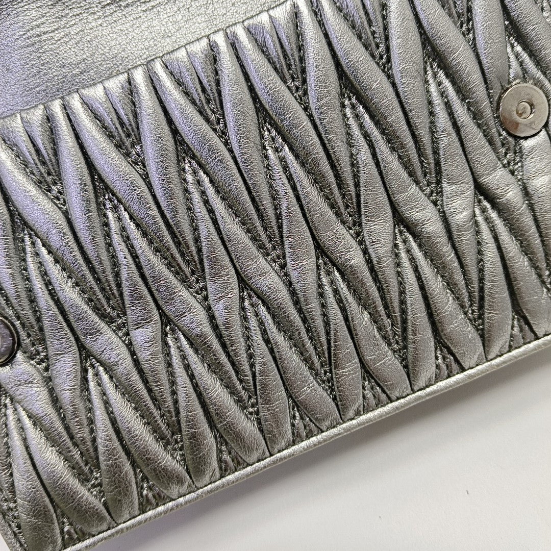 Matelassé Quilted Lambskin Silver