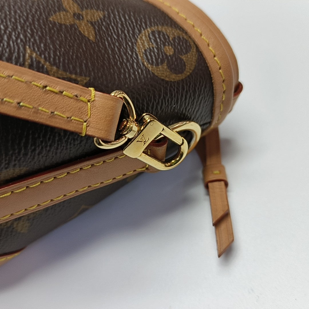 NOÉ Monogram Coated Canvas Brown