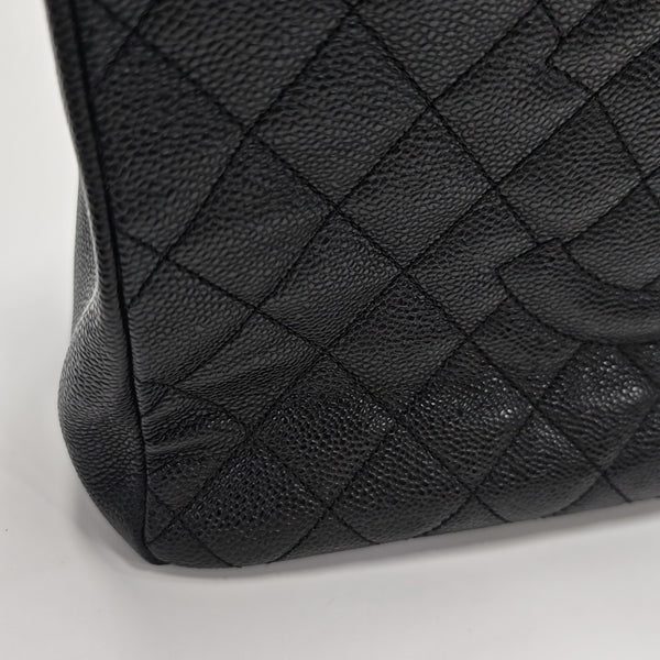 CHANEL GST Large Quilted Grained Calfskin Black