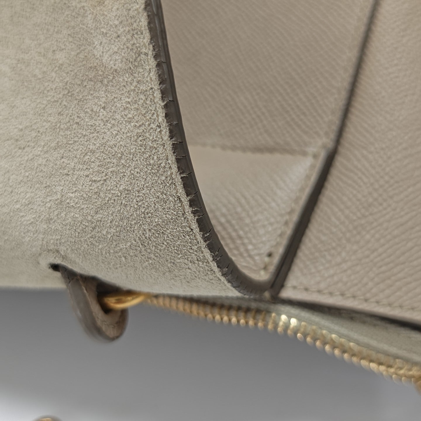 BELT Nano Calfskin Gray