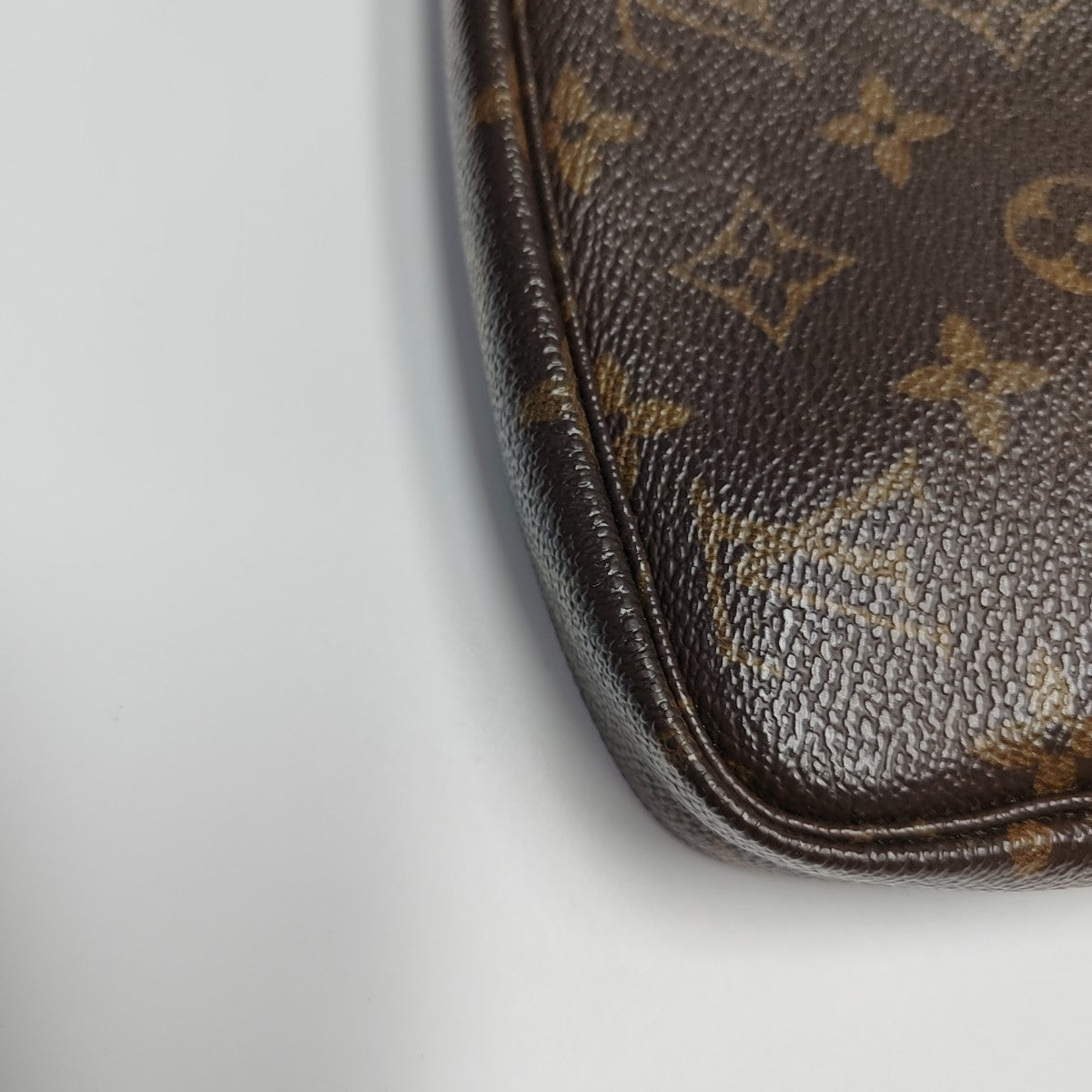 ACCESSOIRES Monogram Coated Canvas Brown