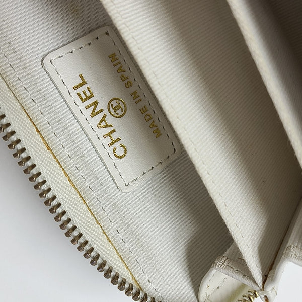 Quilted Grained Calfskin Card Holder White