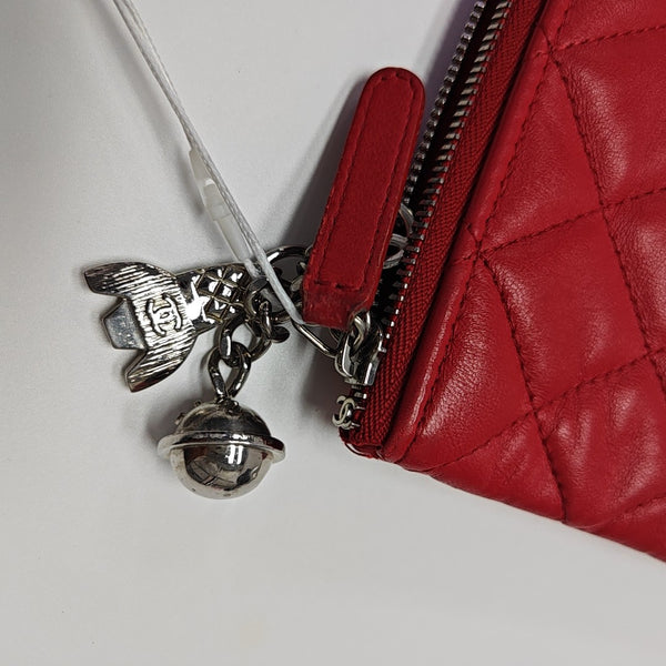 Quilted Lambskin Clutch Red