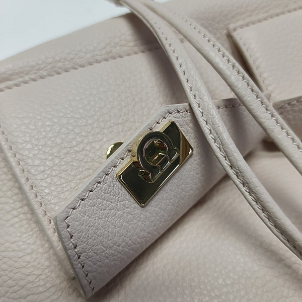 Calfskin Shoulder Bag Pink