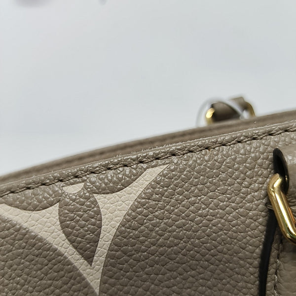 ONTHEGO PM Monogram Calfskin Gray