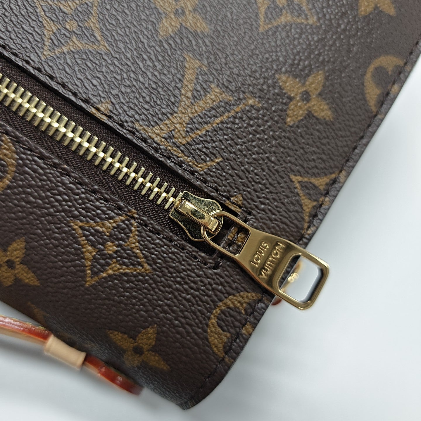 MÉTIS MM Monogram Coated Canvas Brown