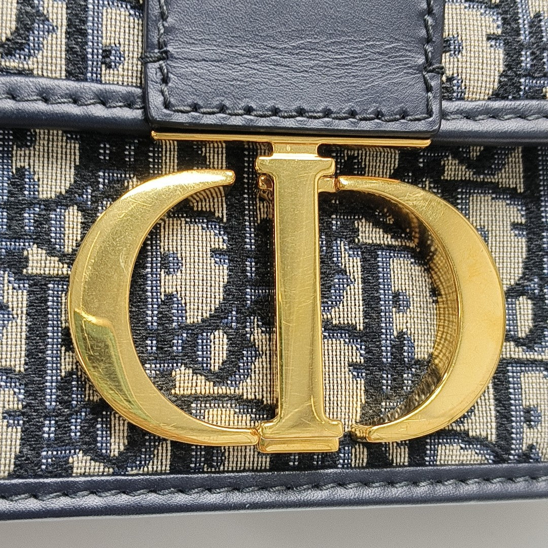 30 Montaigne Oblique Canvas Blue