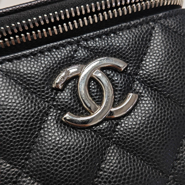 Quilted Grained Calfskin Shoulder Bag Black