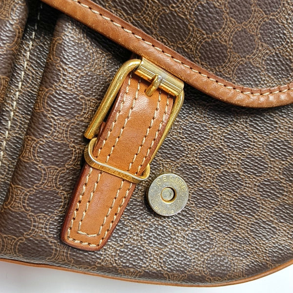 Coated Canvas Brown
