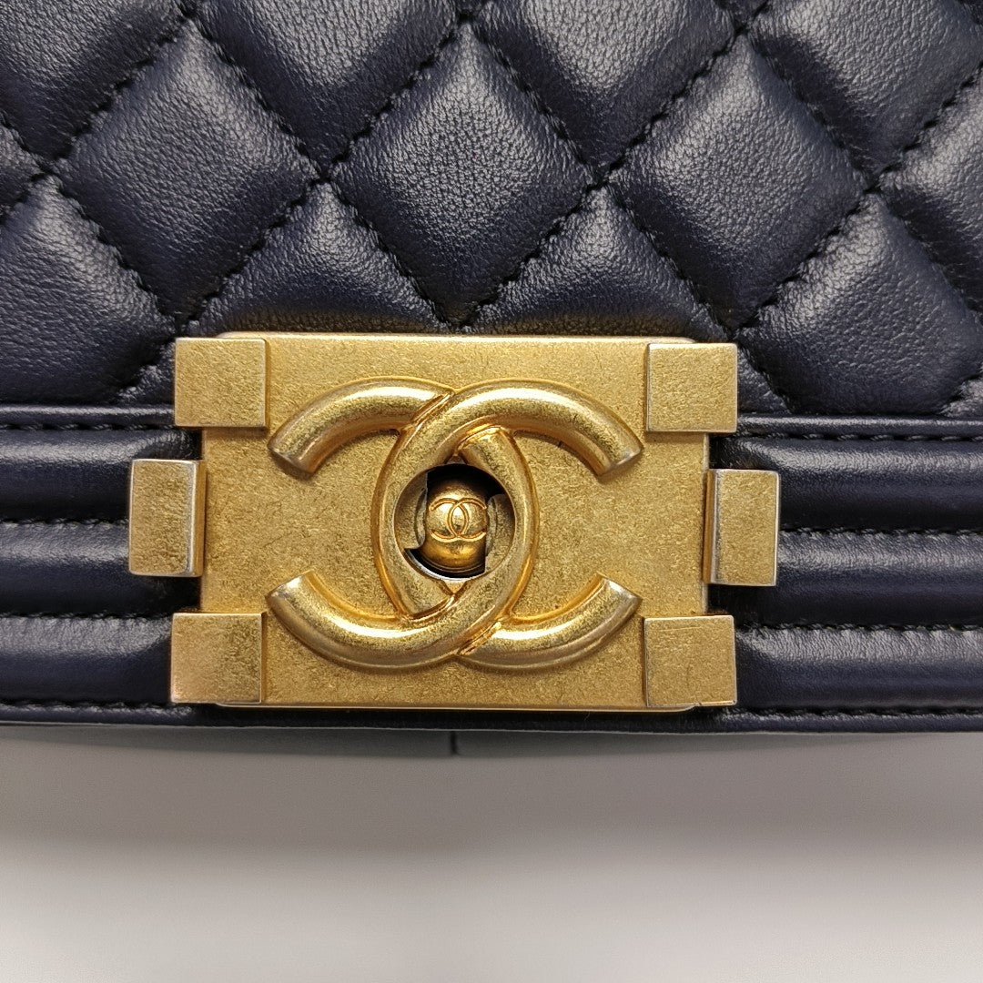 BOY CHANEL Medium Quilted Grained Calfskin Blue