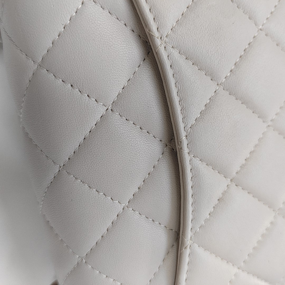 CLASSIC FLAP Mini Quilted Lambskin Pink