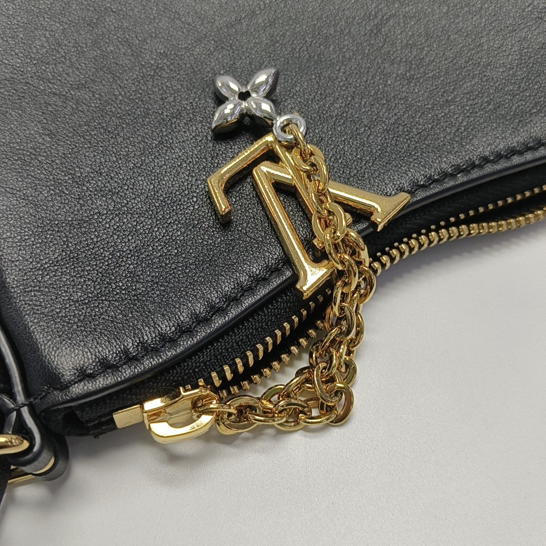 BAGATELLE Calfskin Black