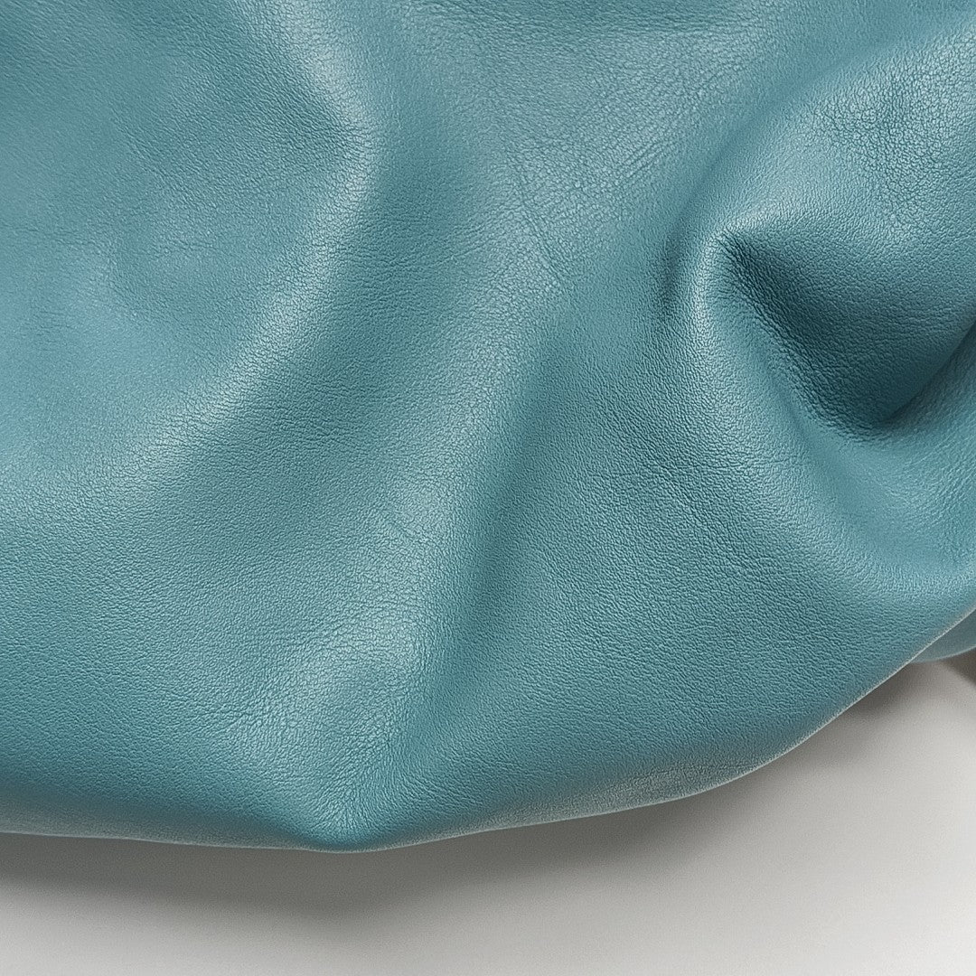 The Pouch Mini Calfskin Blue