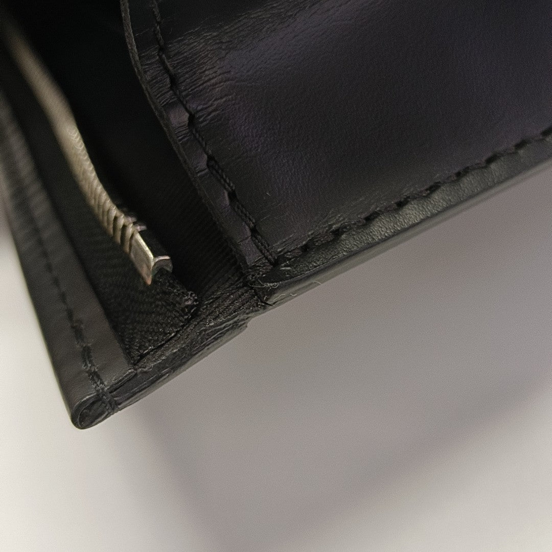 Pochette Voyag MM Damier Graphite Coated Canvas Gray