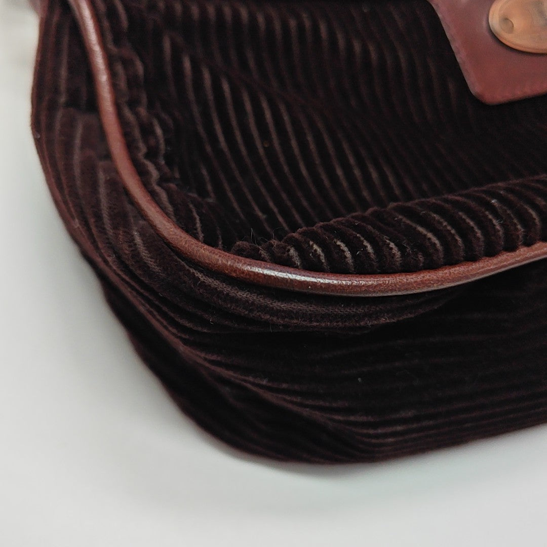 Quilted Corduroy Shoulder Bag Brown