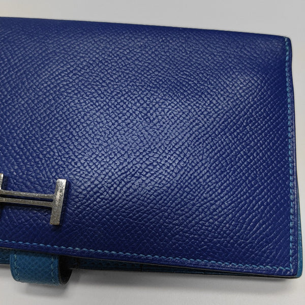 Bearn Medium Epsom Blue Wallet
