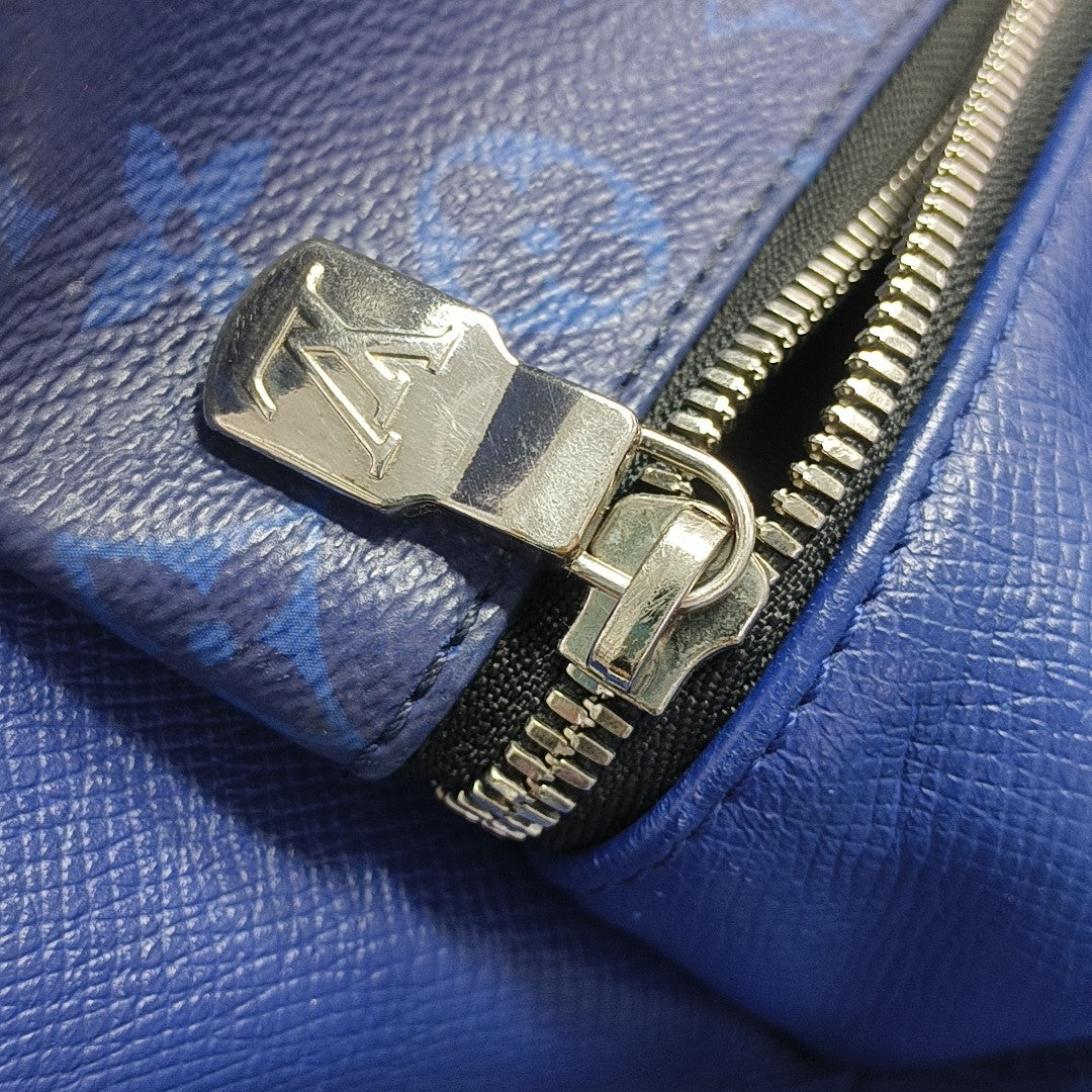 DISCOVERY PM Monogram Calfskin Blue