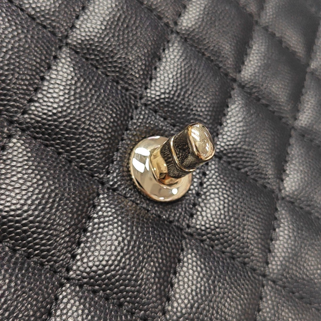 COCO HANDLE Small Quilted Grained Calfskin Black