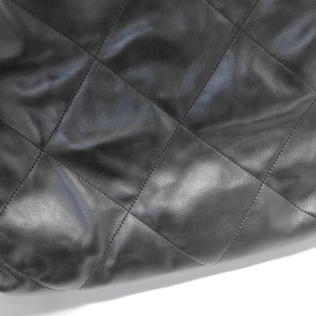CHANEL 22 Large Calfskin Black