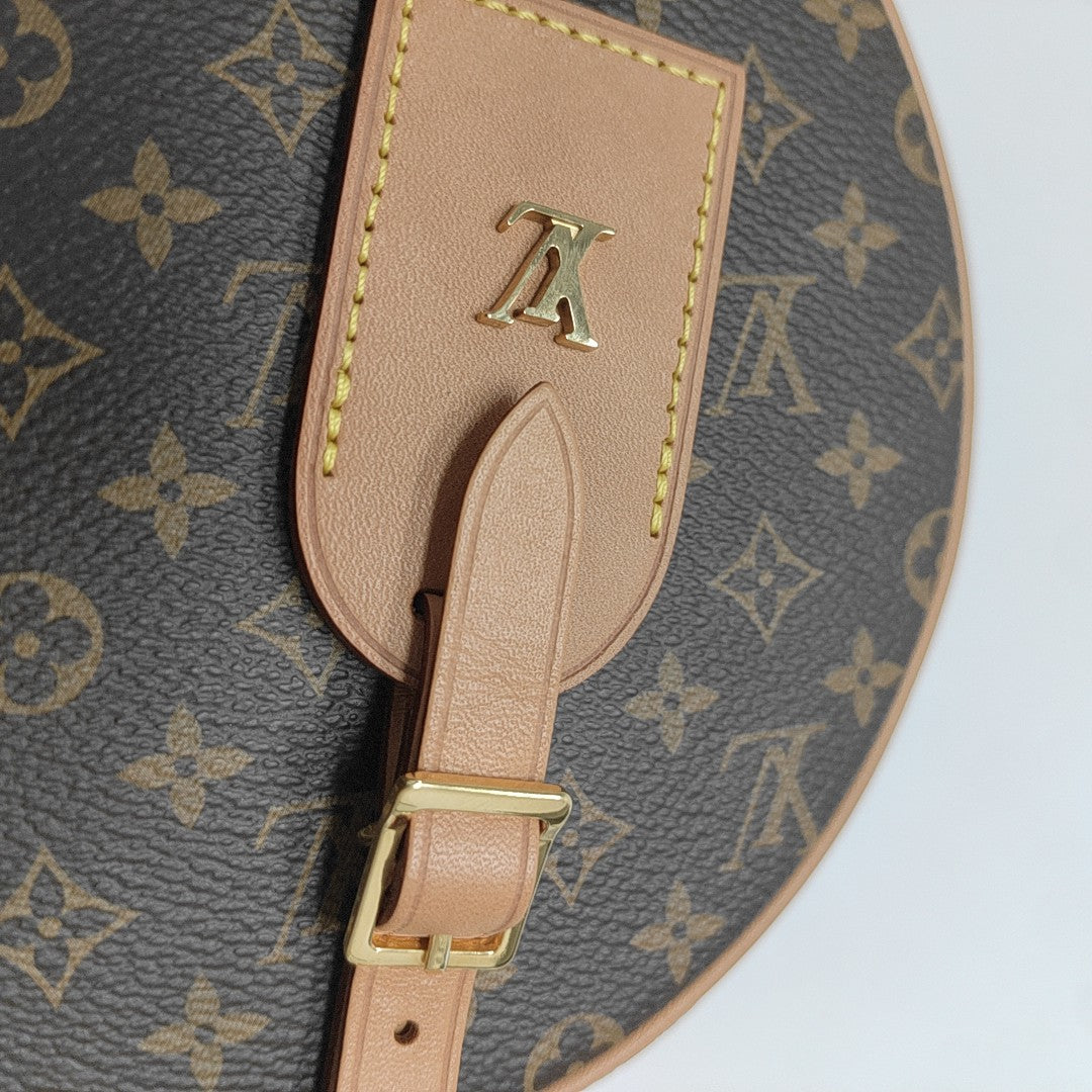 BOITE CHAPEAU PM Monogram Coated Canvas Brown