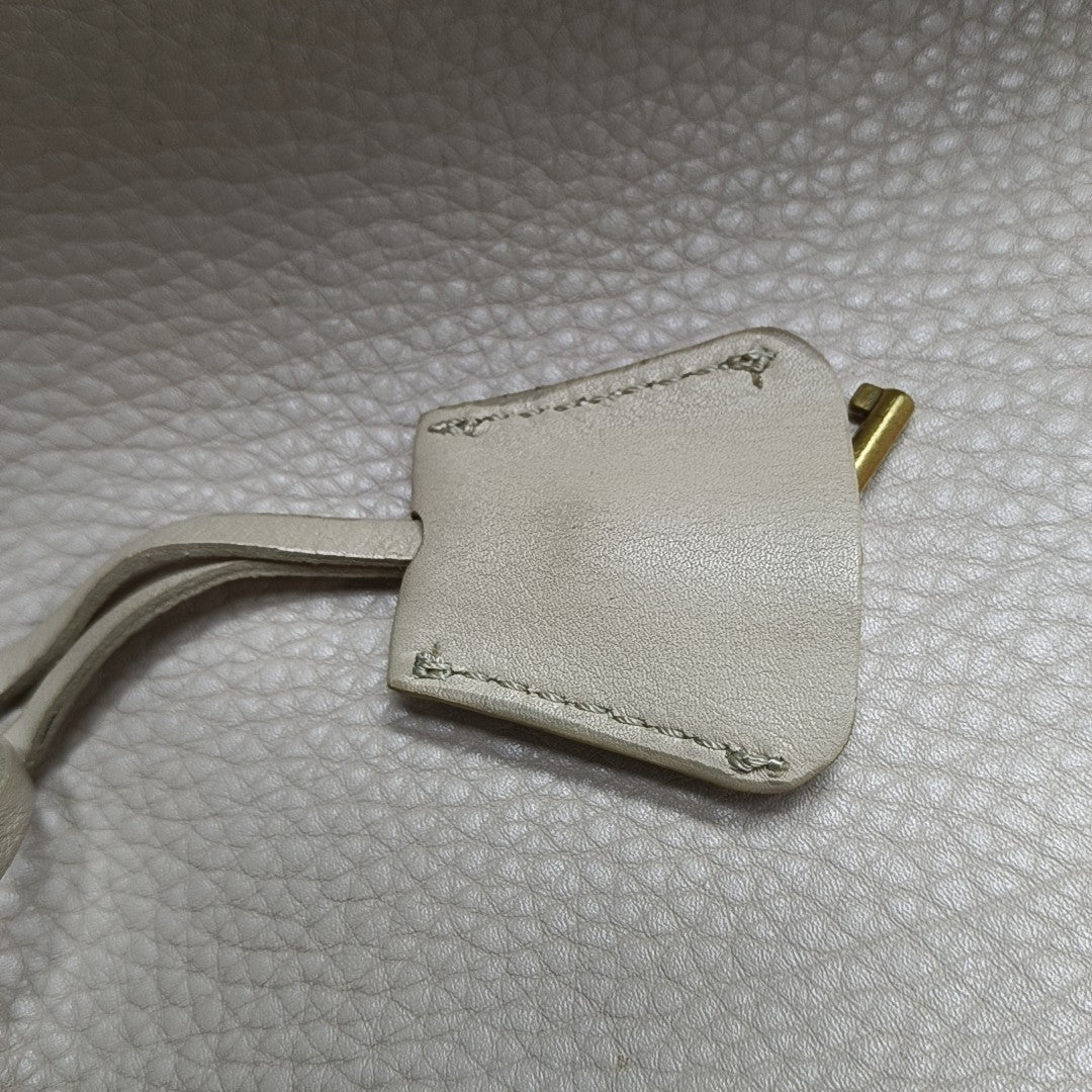Calfskin Beige