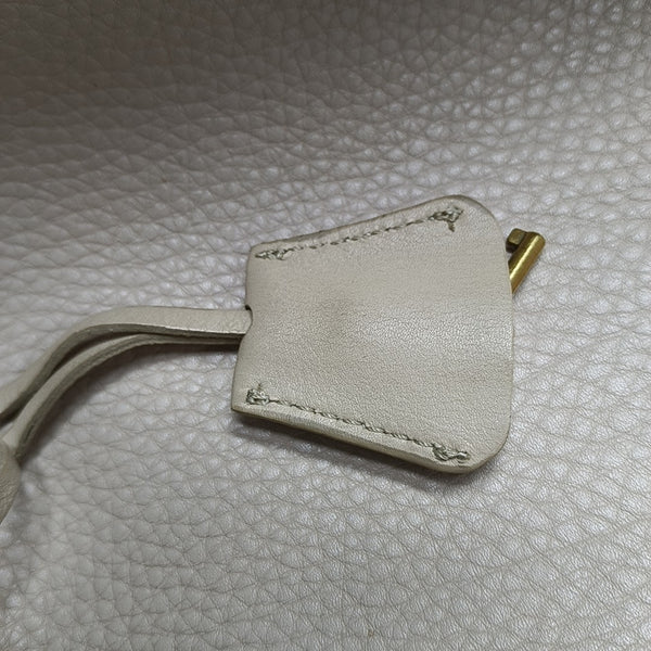 Calfskin Beige