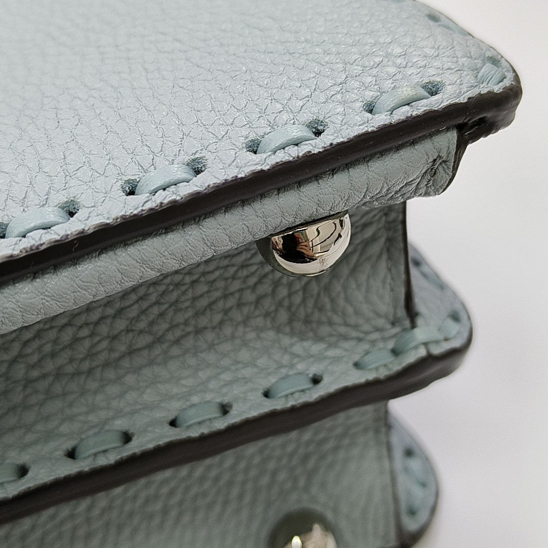 Peekaboo Medium Calfskin Blue
