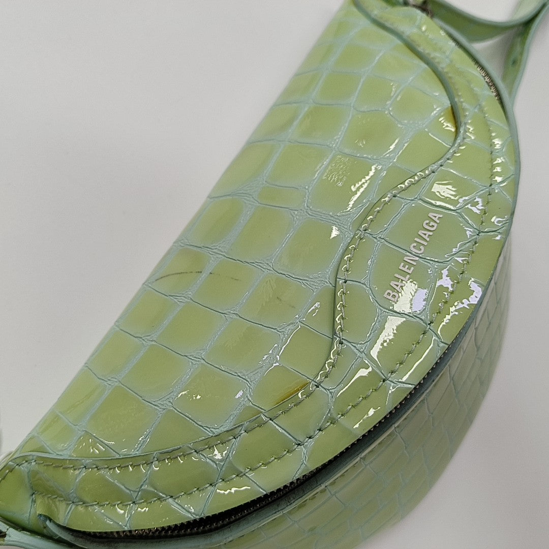 Souvenirs Patent Leather Green