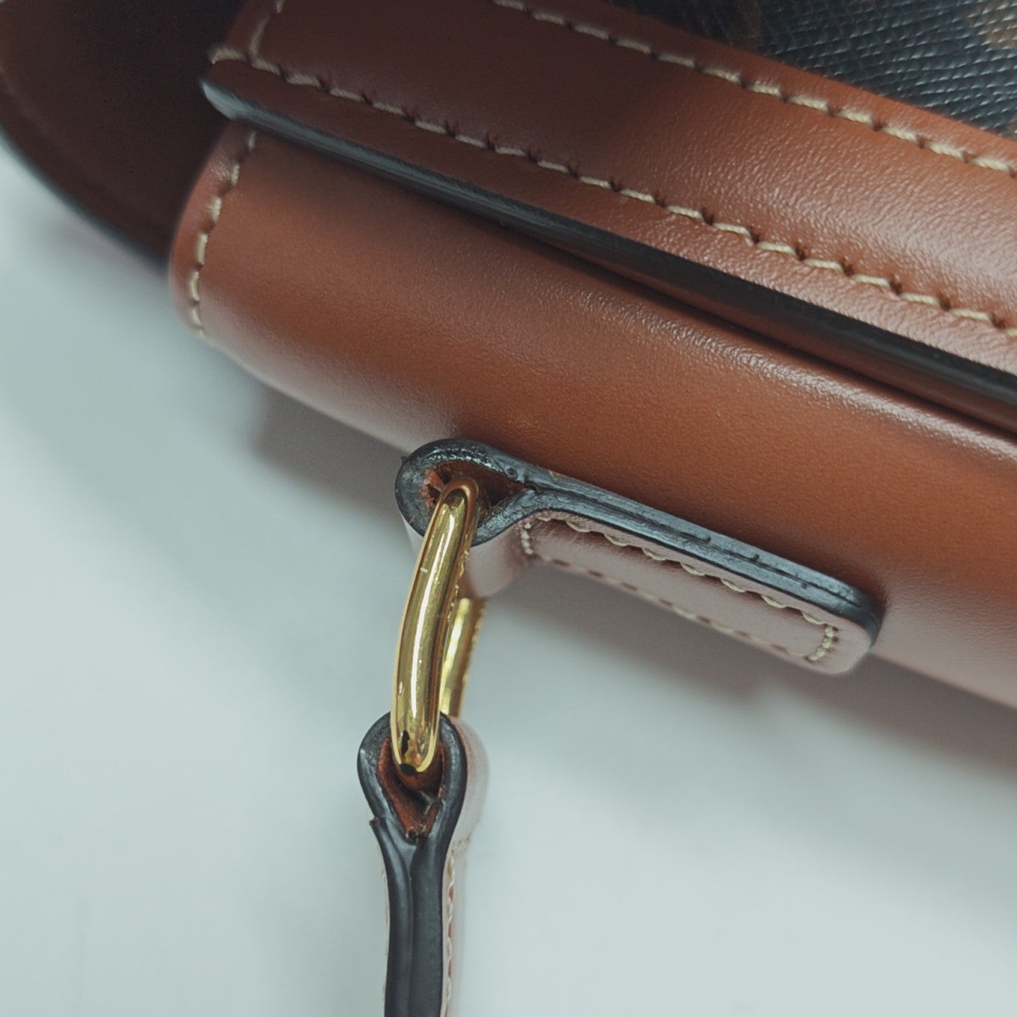 TRIOMPHE Small Coated Canvas Brown