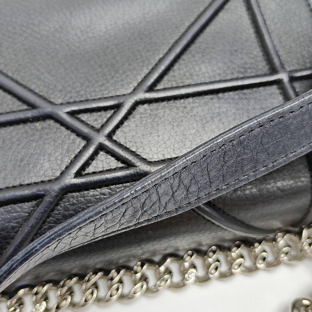 Diorama Small Calfskin Black