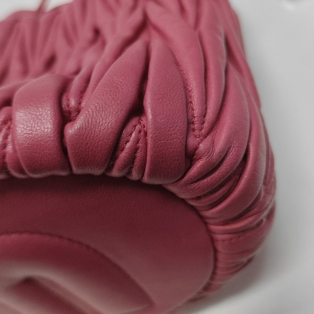 Matelassé Quilted Lambskin Red