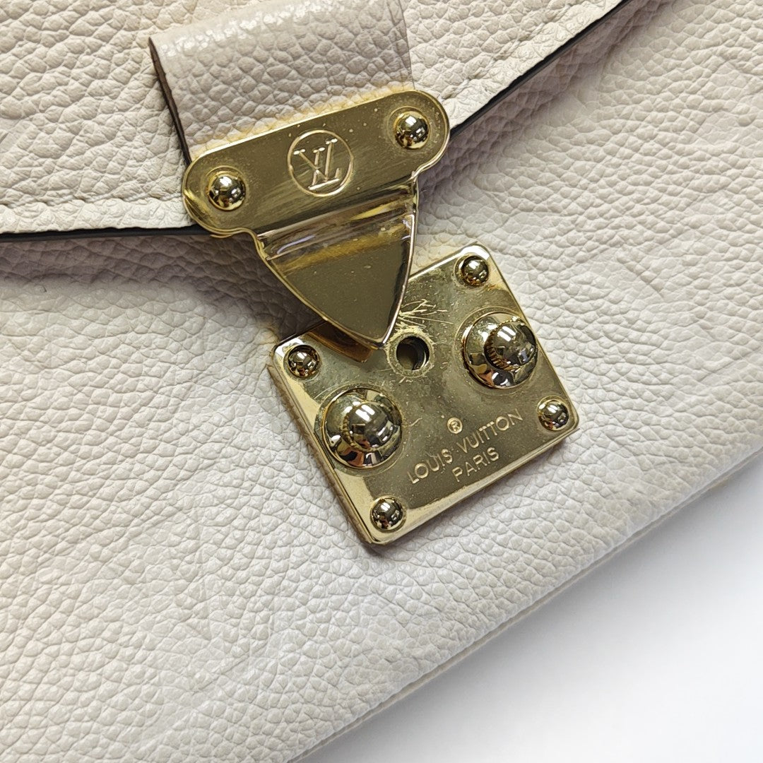 MÉTIS EAST WEST Monogram Calfskin Beige