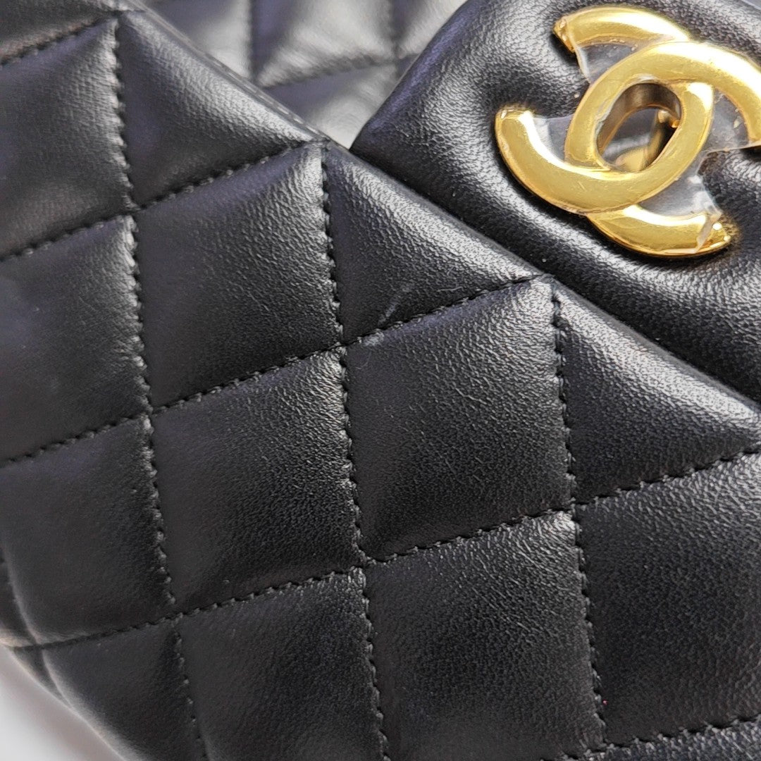 CLASSIC FLAP Small Quilted Lambskin Black