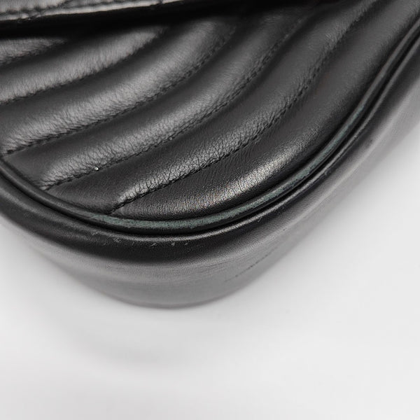 NEW WAVE MM Quilted Calfskin Black
