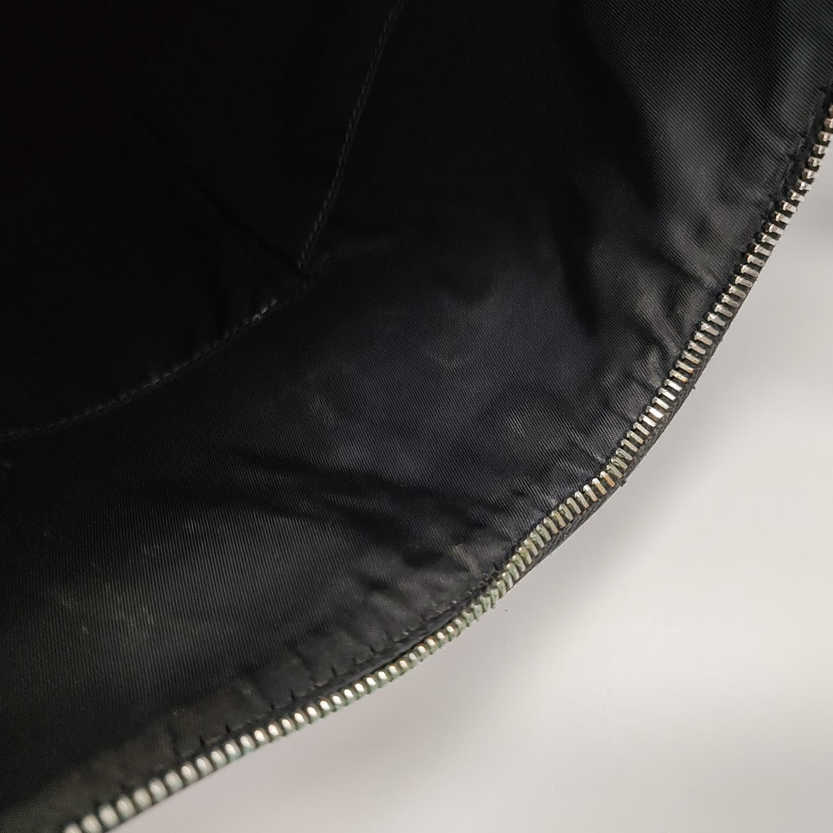 Canvas Black