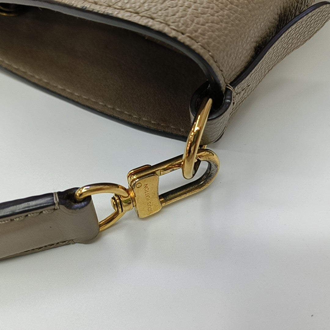 NÉONOÉ MM Calfskin Gray