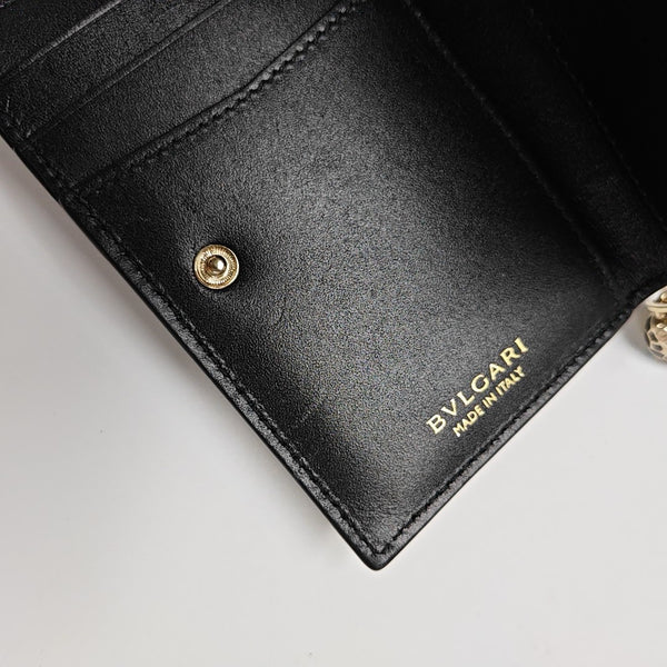 SERPENTI FOREVER Patent Leather Green Wallet