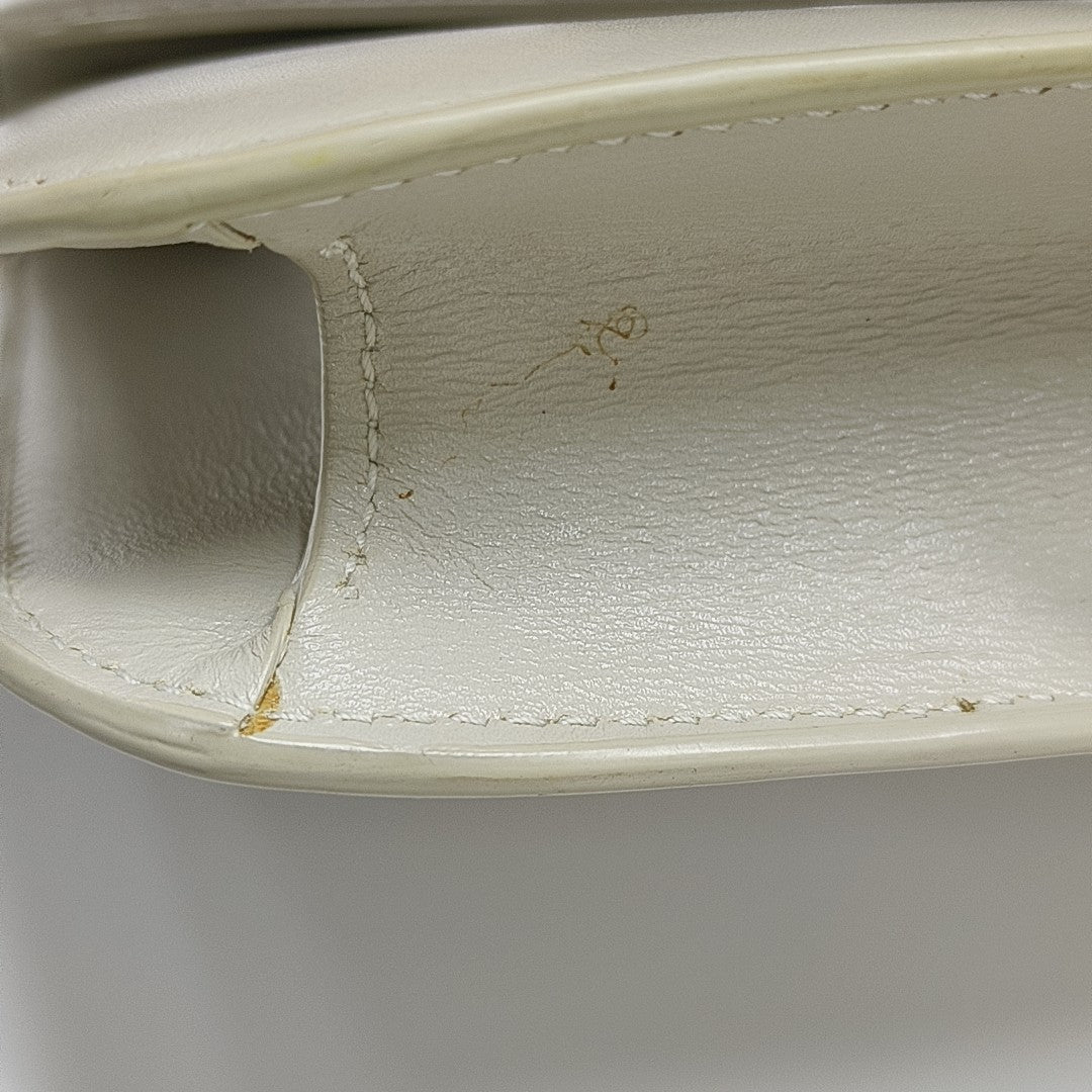 LE CARRÉ Small Calfskin White