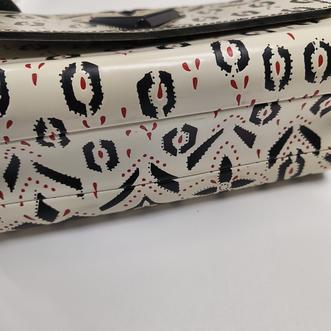 TWIST MM Calfskin White