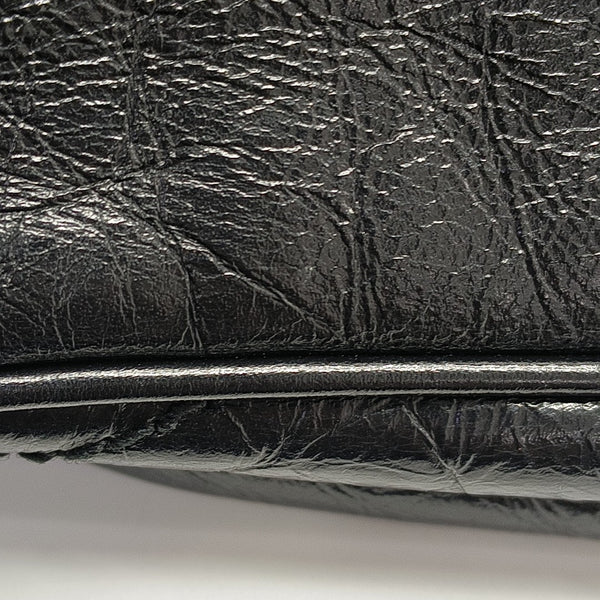 NIKI Medium Chevron Calfskin Black