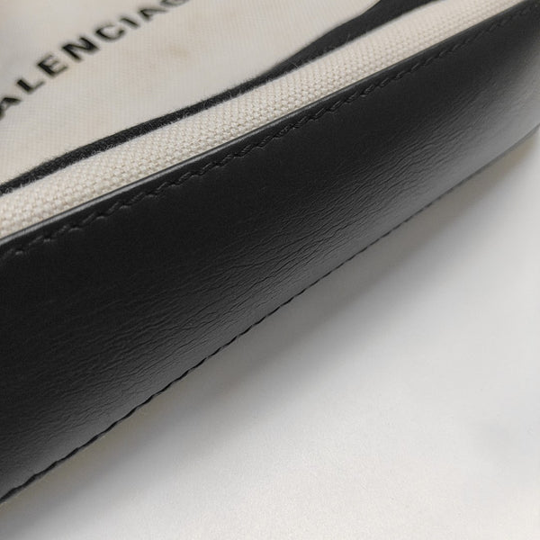 Navy Mini Canvas White