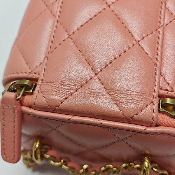 VANITY CASE Mini Quilted Lambskin Pink