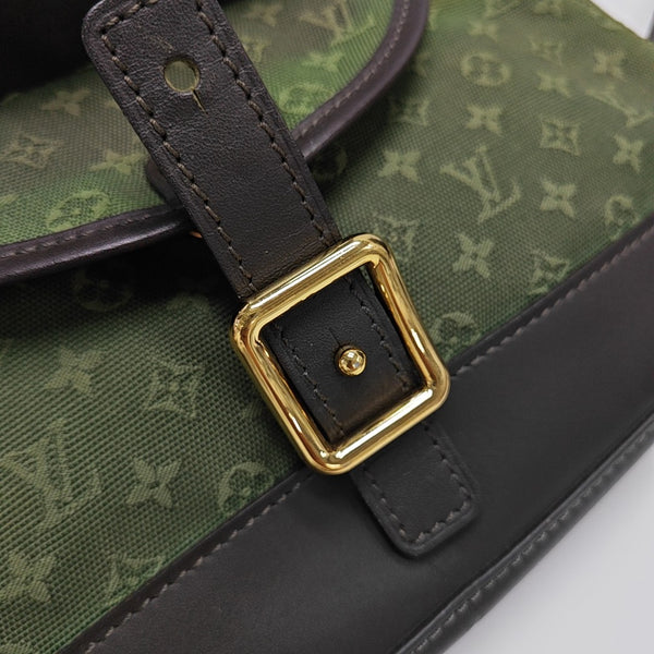 BERANGERE Monogram Canvas Green