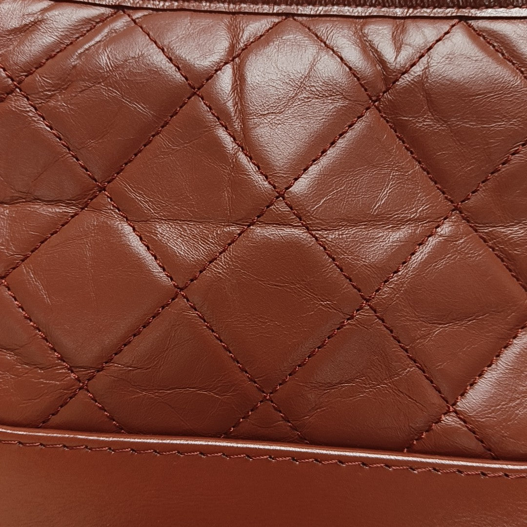 GABRIELLE Small Quilted Calfskin Red