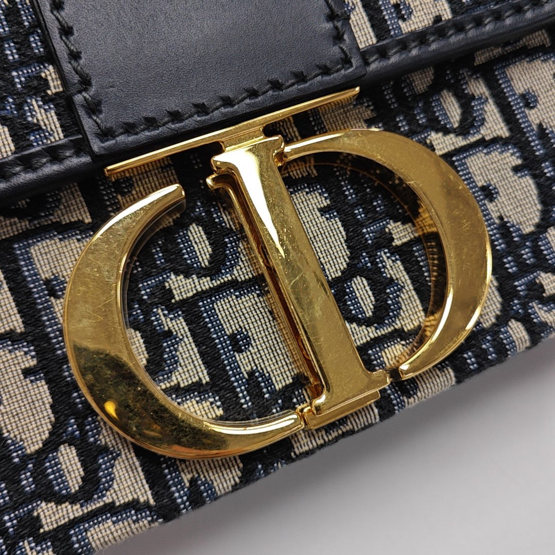 30 Montaigne Mini Oblique Canvas Blue